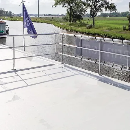 Houseboat Escapade 5* Nieuwpoort